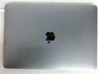 APPLE MACBOOK AIR A2337